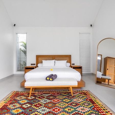 Casa Blanca Villa By Betterplace Uluwatu Extérieur photo