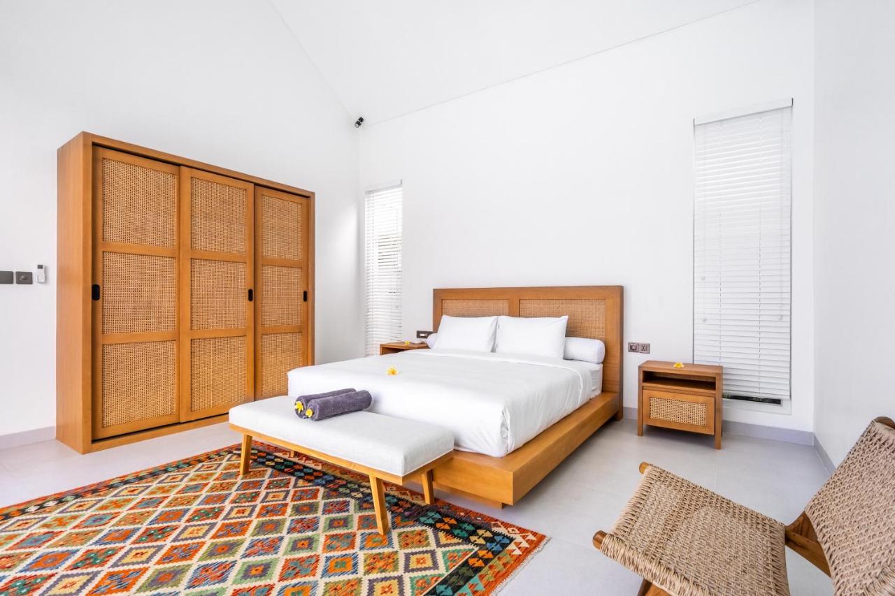 Casa Blanca Villa By Betterplace Uluwatu Extérieur photo